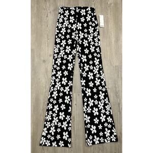 Urban Outfitters Bryn Pull-On Flare Pants Black & White Floral Print Women’s XS